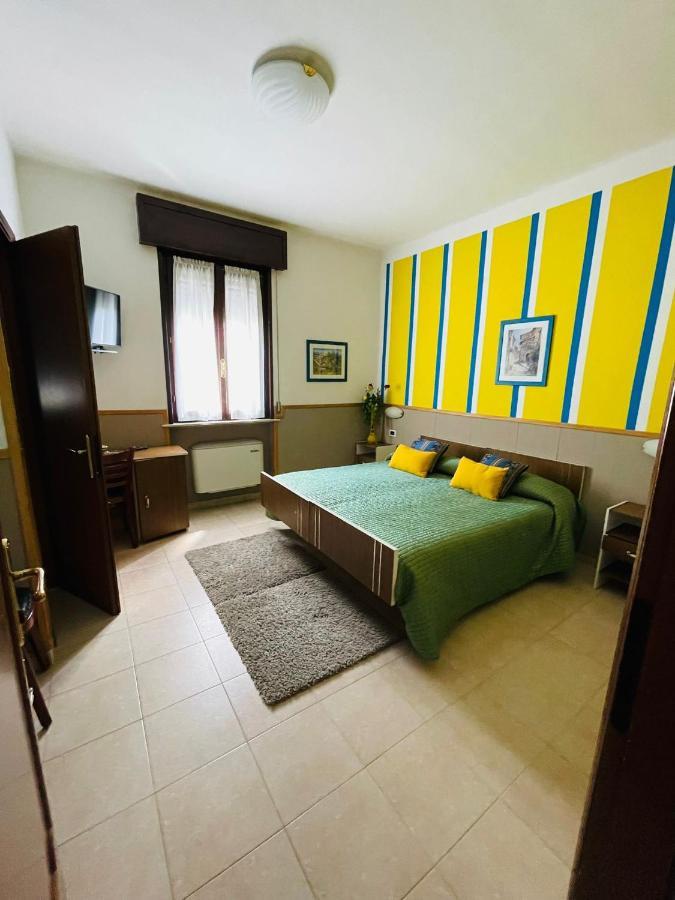 Hotel Azzurra Сальсомаджоре-Терме Экстерьер фото